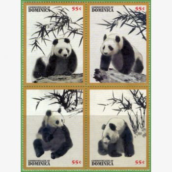 AC18204 | Dominica - Panda gigante