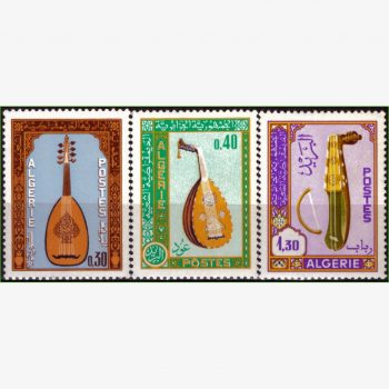 AF14969 | Argélia - Instrumentos musicais