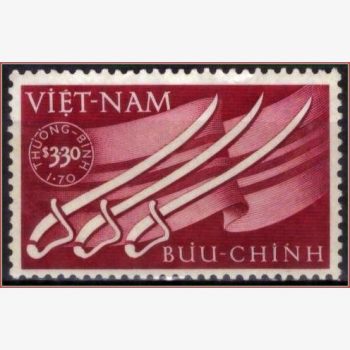 AS16801 | Vietnã - Sabres e bandeira