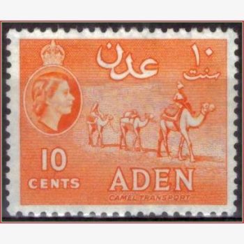GP16449 | Aden - Rainha Elizabeth II e camelos