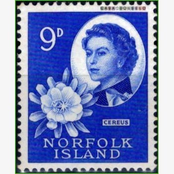 OC12984 | Ilha Norfolk - Cereus e Rainha Elizabeth II
