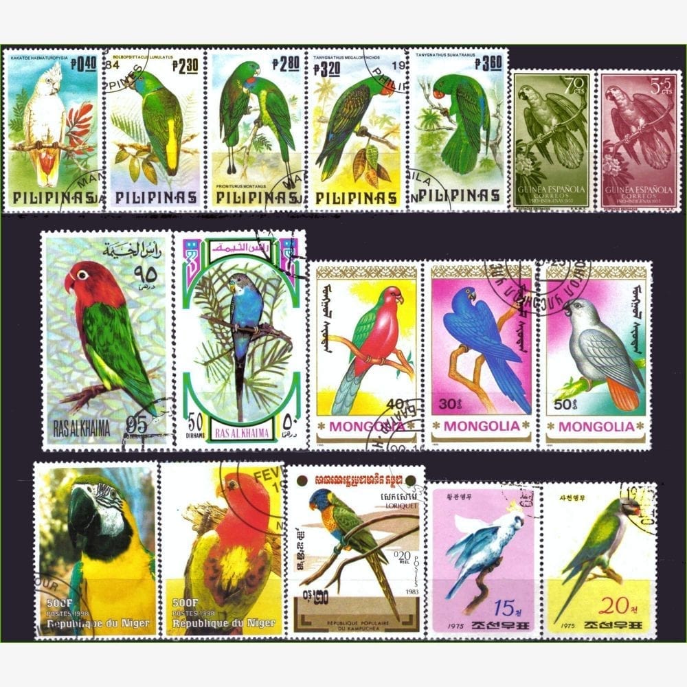 TM13186 | Aves - Papagaios, Araras e Periquitos - Acumulação